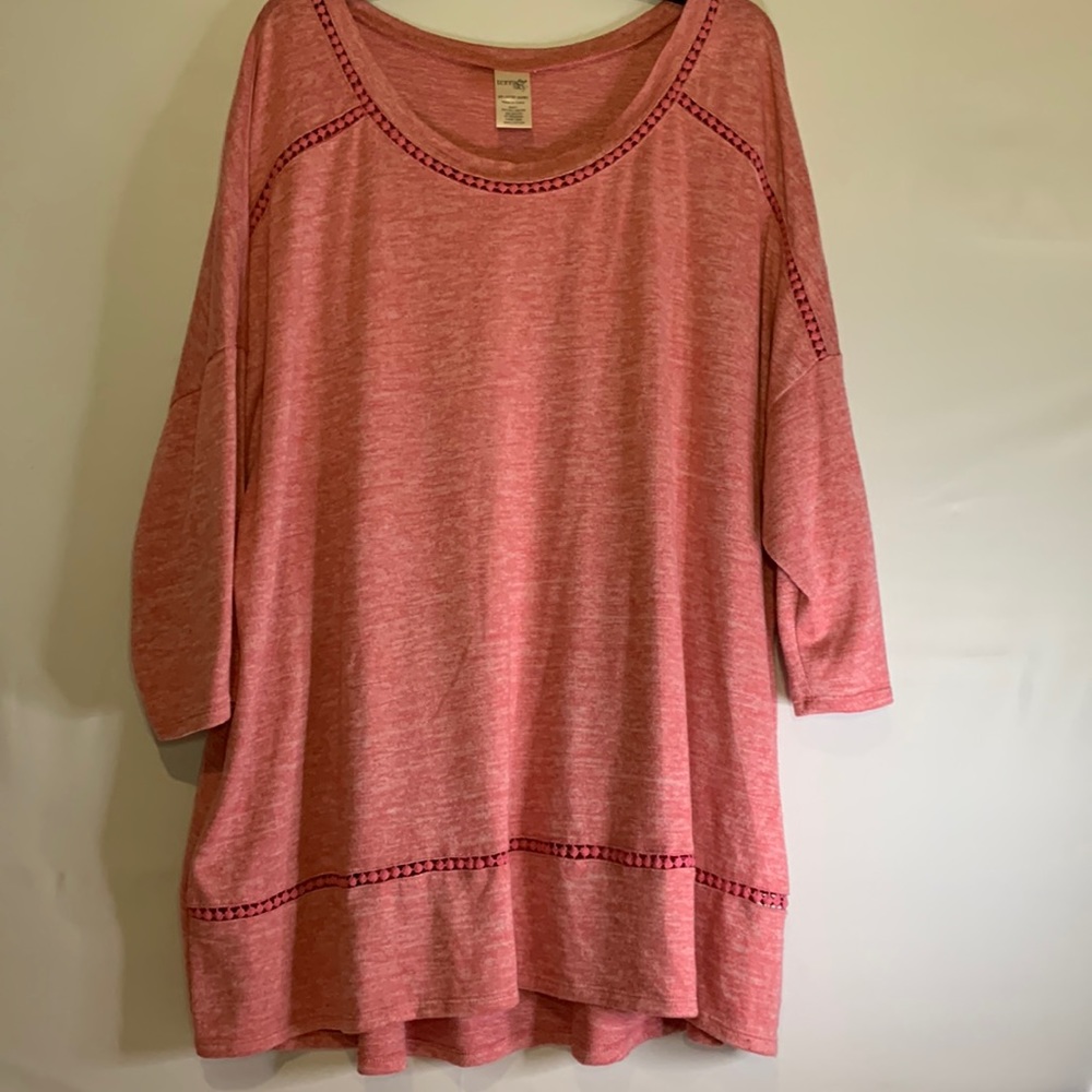 Womens Terra Sky pink top size 2X excellent condition